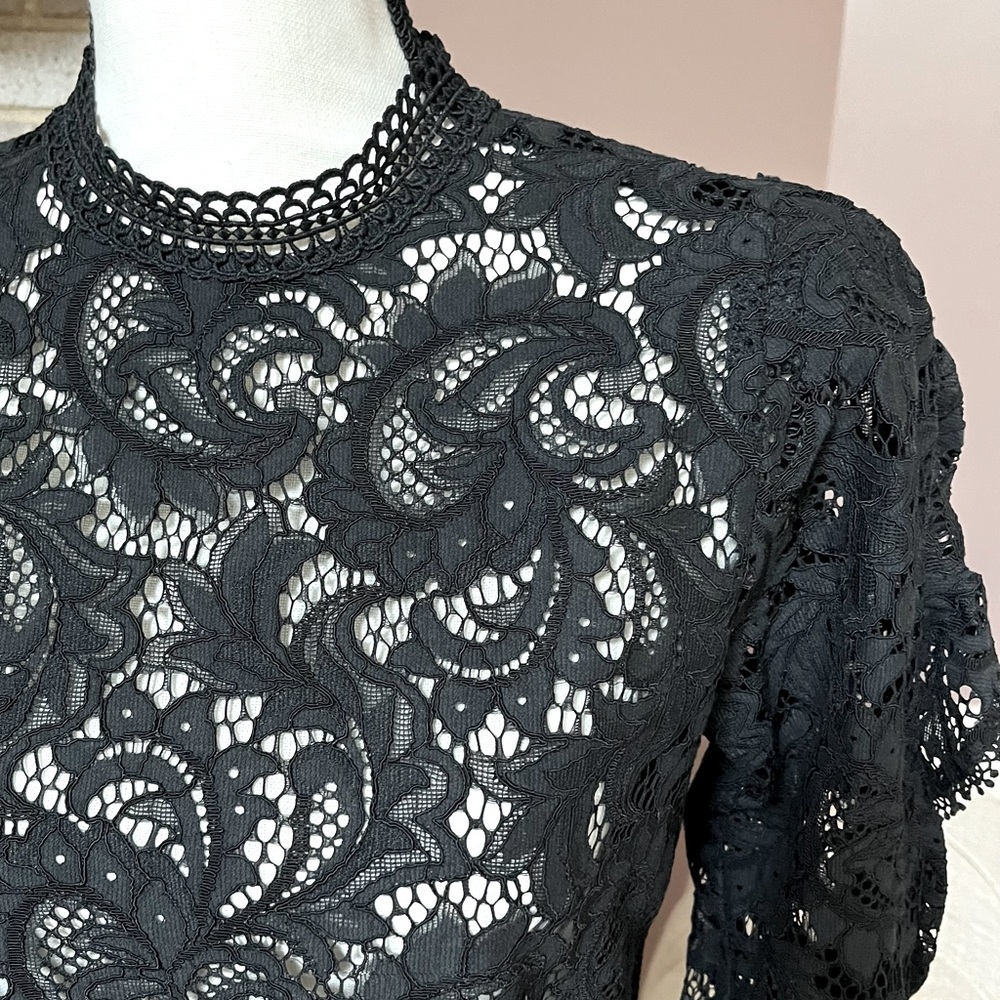 LIKE NEW EXPRESS Lace Ruffle Sleeve Top - Black - Picture 3 of 11